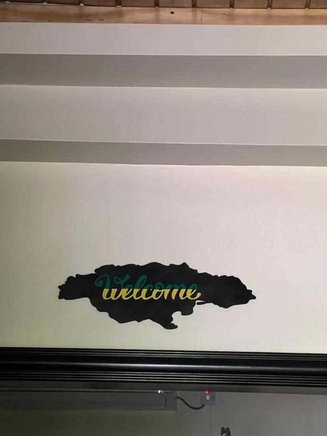 Kingston Oasis One Bedroom المظهر الخارجي الصورة